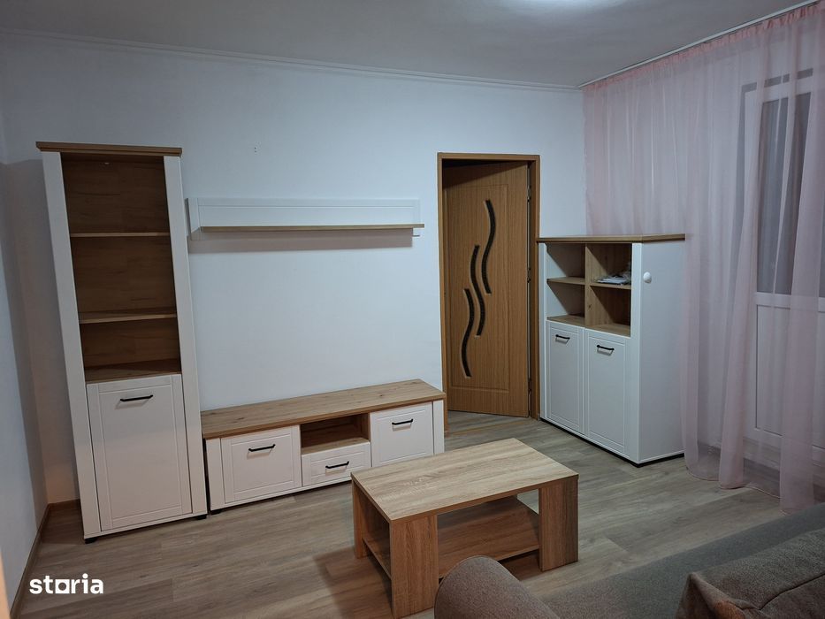 Apartament 2 camere de închiriat | Podu Roș – Liceul Racoviță | Centra