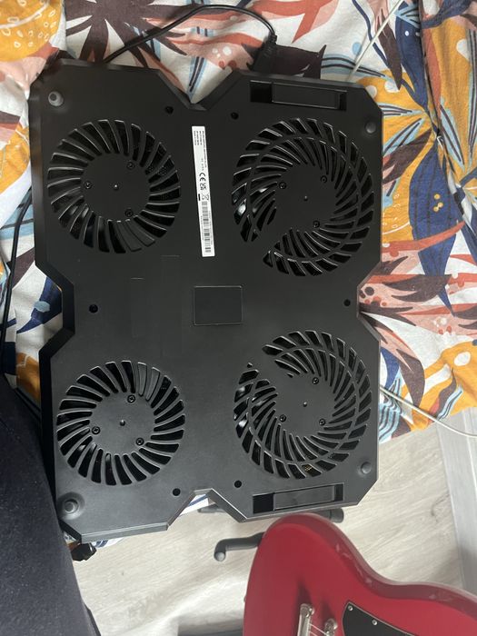 Подставка под ноутбук Deepcool.