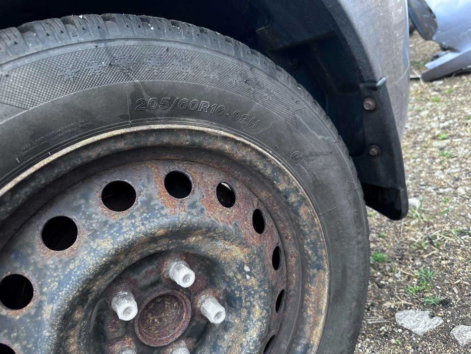 НА ЧАСТИ Toyota Verso 2.0 D-4d 126к.с 2010г , !!