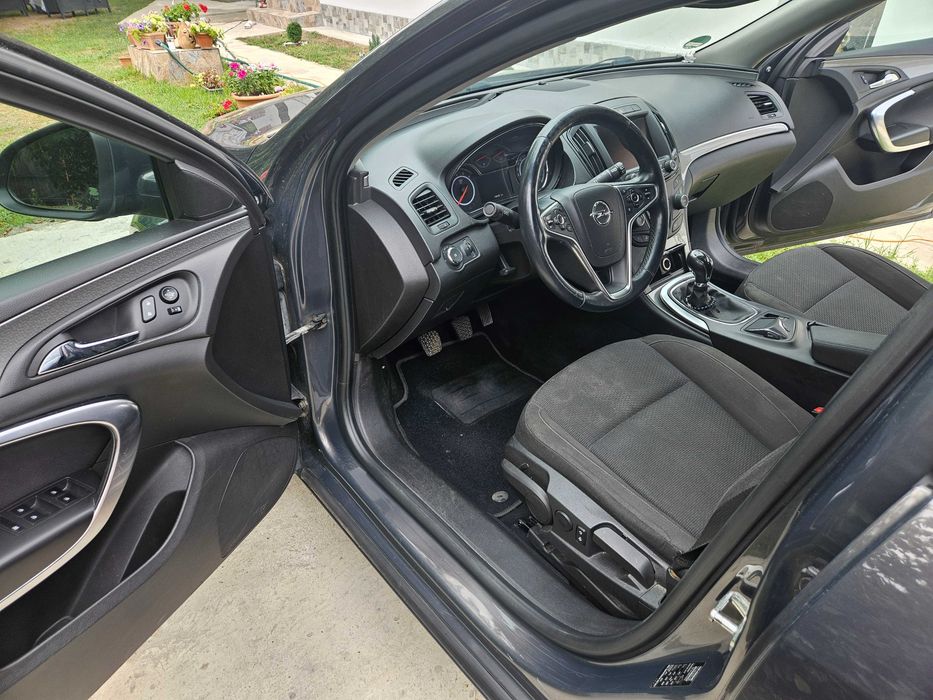 Opel Insignia 2013