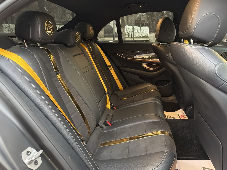 Mercedes benz W213 E200