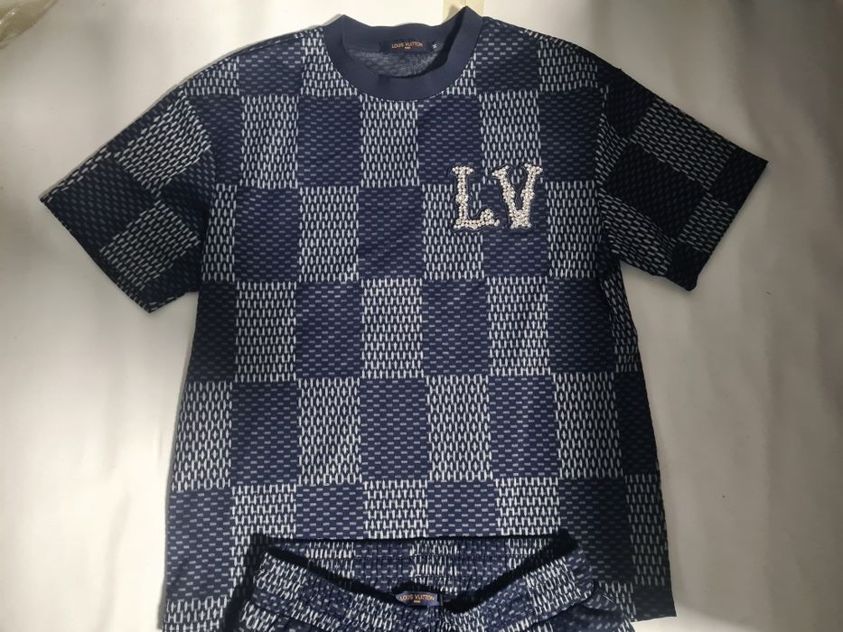Compleu Louis Voitton