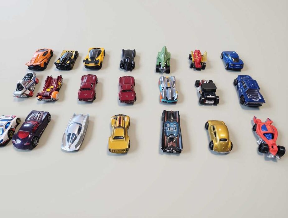 Colecție Mașinuțe Hot Wheels / Matchbox – Lot 52 bucăți
