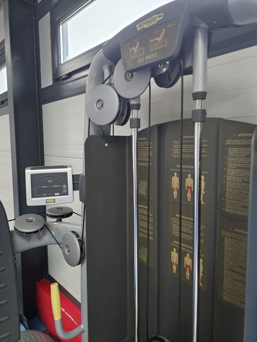 Presa Picioare Technogym, Crosstrainer bicicleta eliptica Life Fitness