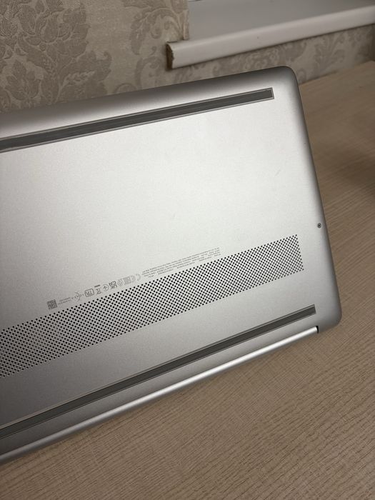 Ноутбук HP Laptop-15s