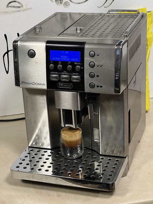 Кафемашина кафе автомат delonghı Primadonna