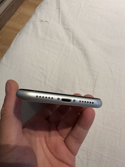 Vand schimb iphone 11