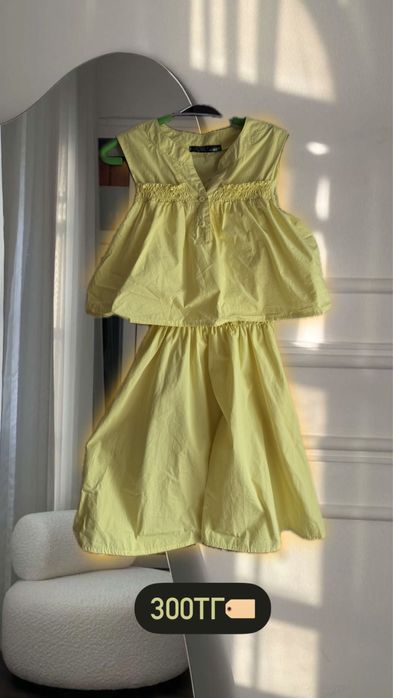 Продам одежду, школьную, летнюю. Недорого!