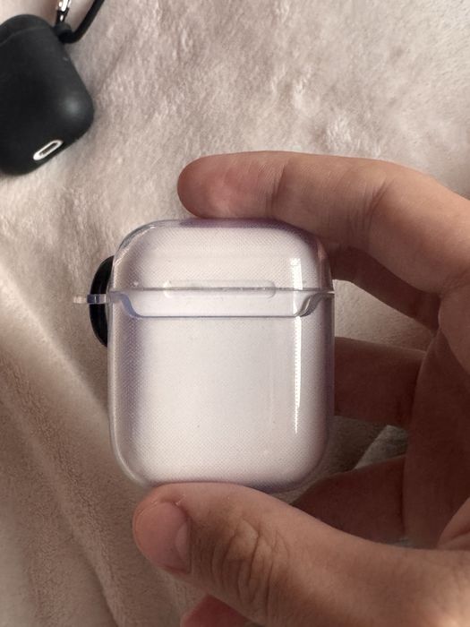 Продам air pods