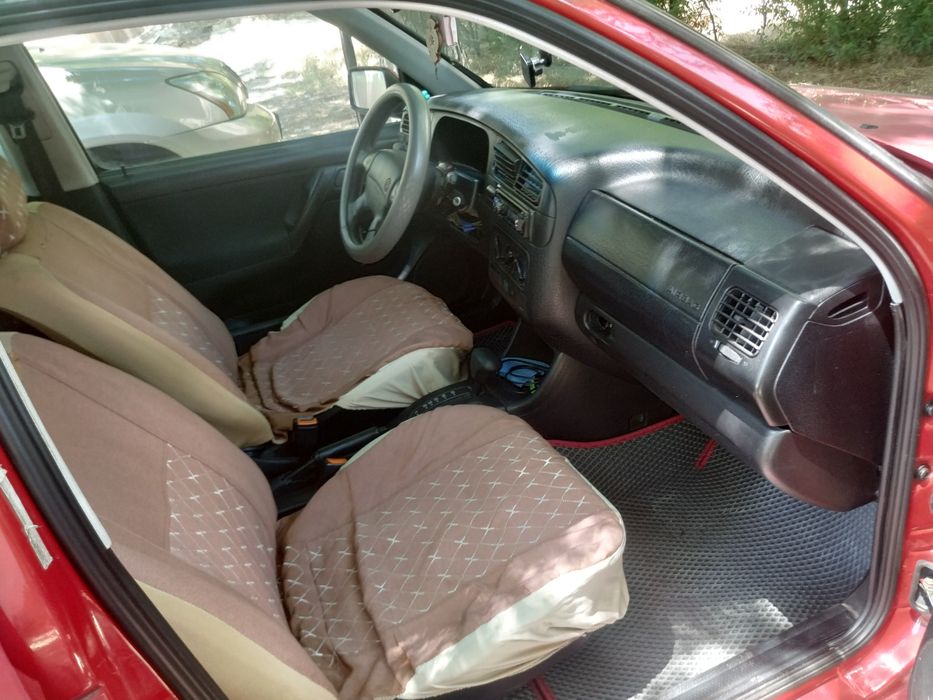 Гольф 3 хэтчбек, 1995г, 1,8