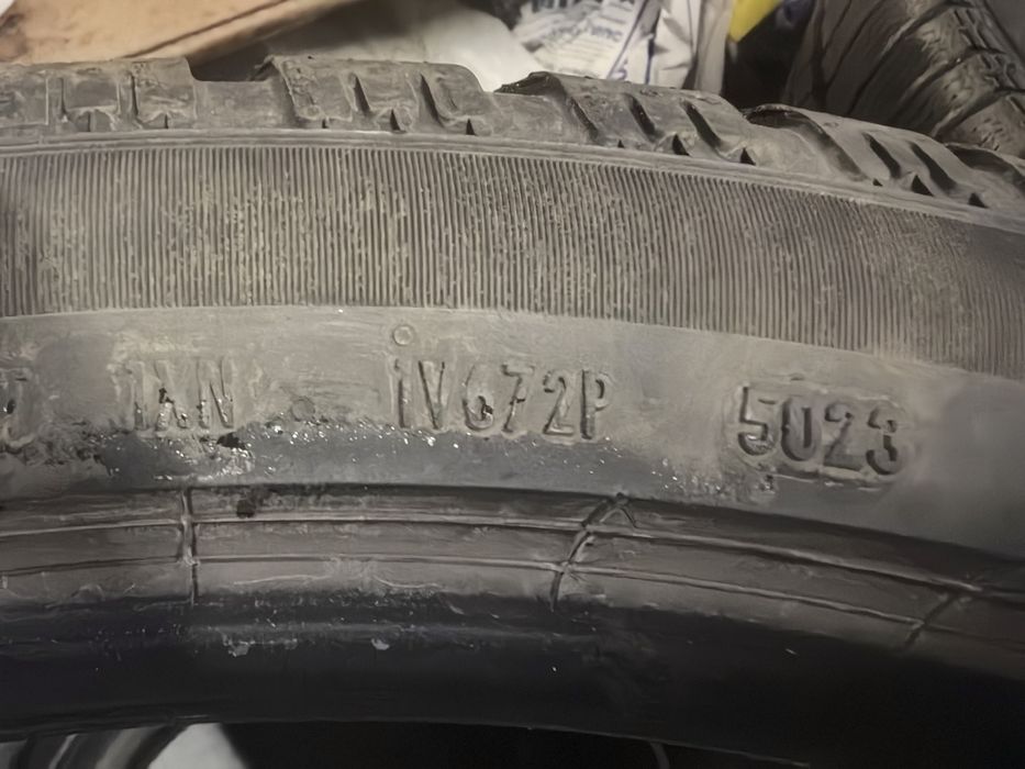 Pirelli 285/35/23