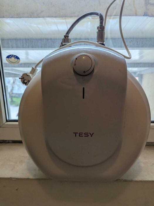 TESY бойлер 10L 3000W – Отличен, готов за монтаж – Само 50€