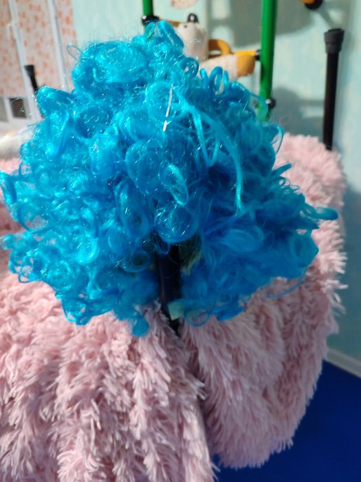 Парики к костюмам