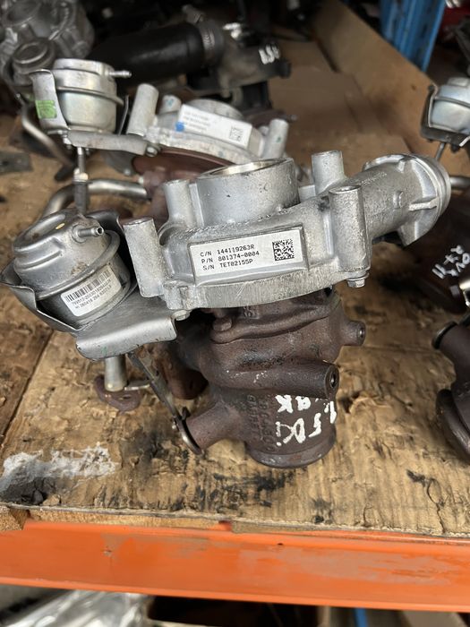 Turbina renault clio 4 1.5 dci k9k cod H8201164371 an 2014-2018