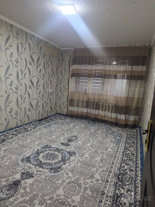 Квартира 2этаж 2хоналик сотилади