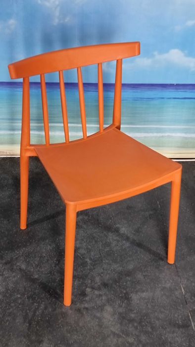 Стул пластиковый "Классик"