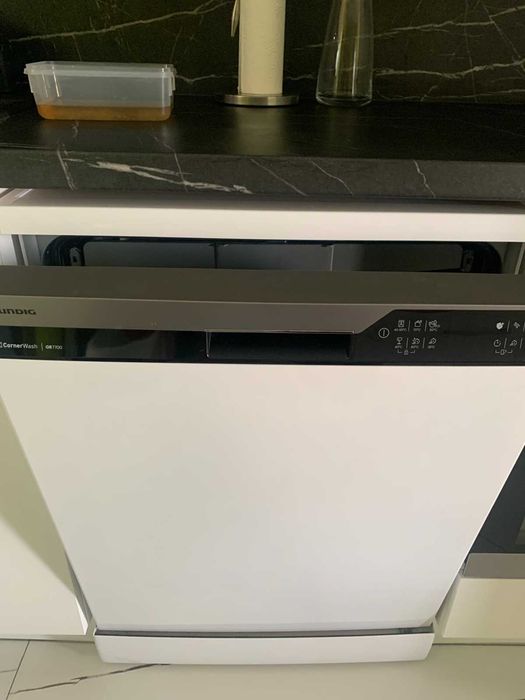 миална Grundig GR 7700