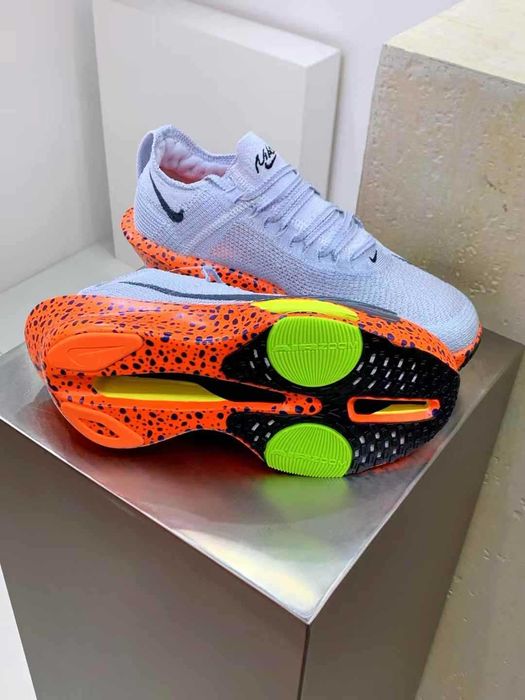 Продавам нови мъжки маратонки с кутия Nike Air Zoom Alphafly NEXT% 3  Olympic Safari