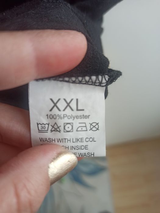 Tricou de dama cu inimioare