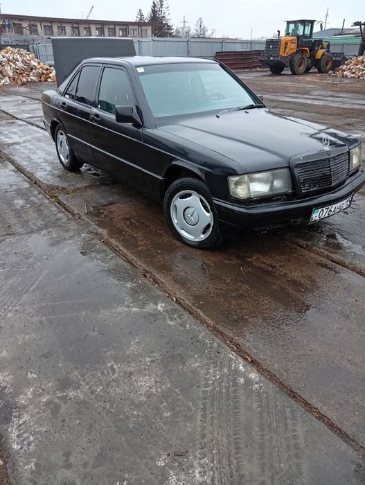 Продам Мерседес 190.