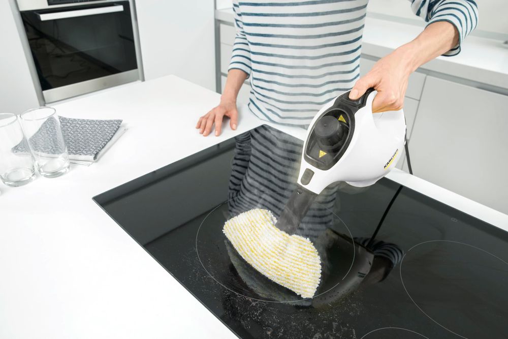 Karcher SC 1 Ръчна парочистачка 3 bar