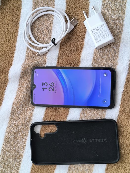 Samsung A15 - 128GB 4+4RAM liber de rețea