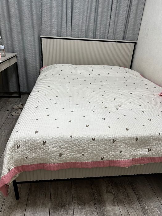 Двухспальная кровать 160/200