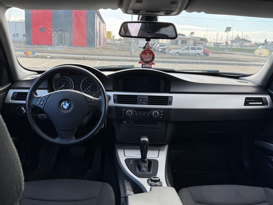 Vând BMW seria3 e90automat