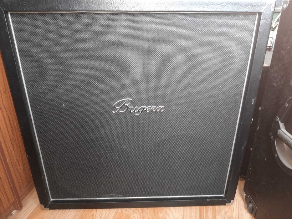 Китарен кабинет Bugera 412FBK