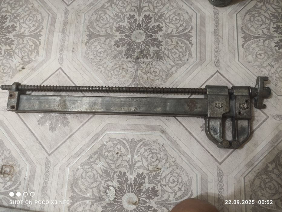 Замок универсальный для опалубка