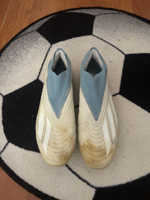 Ghete fotbal adidas predator pro