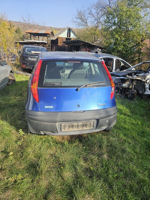 Dezmembrez fiat punto 1,2 benzina fab 2002