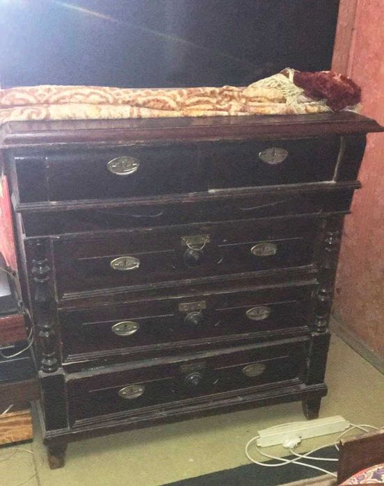 Комод антикварный дореволюционный