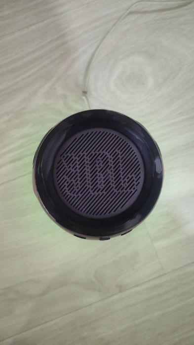 Продается колонка jbl Pullse 4 оригинал