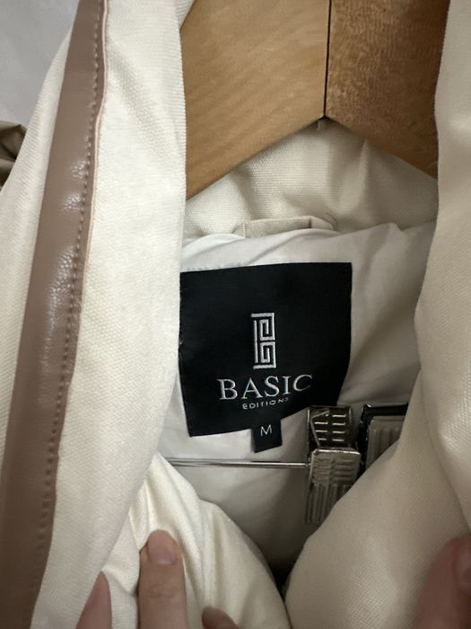 Модная стильная Куртка