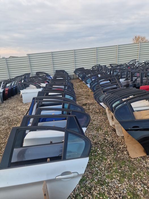 Usa uși portiera stânga dreapta fata spate bmw e90 e91 e87 e92 e93 e82