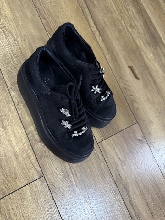 Обувь 36размер новая