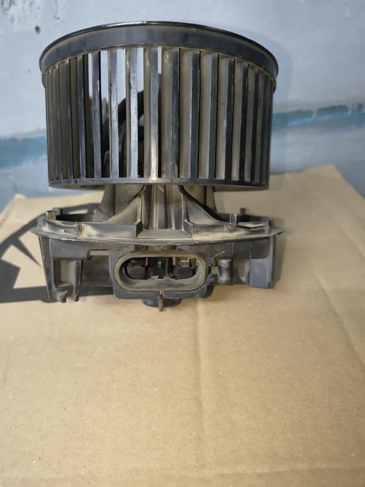 Моторчики печки отопителя салона