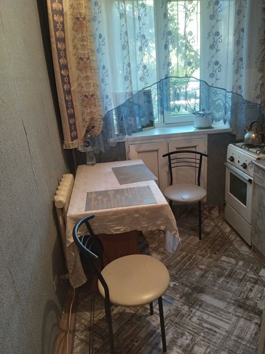 1ккв помесячно на школьнике