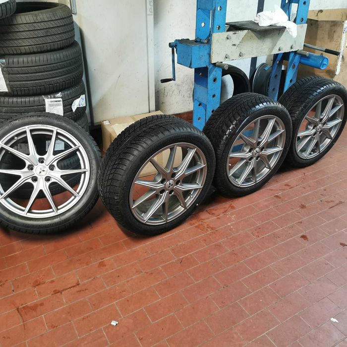 Jante aliaj cu anvelope Bridgestone Blizzak 245/45/19