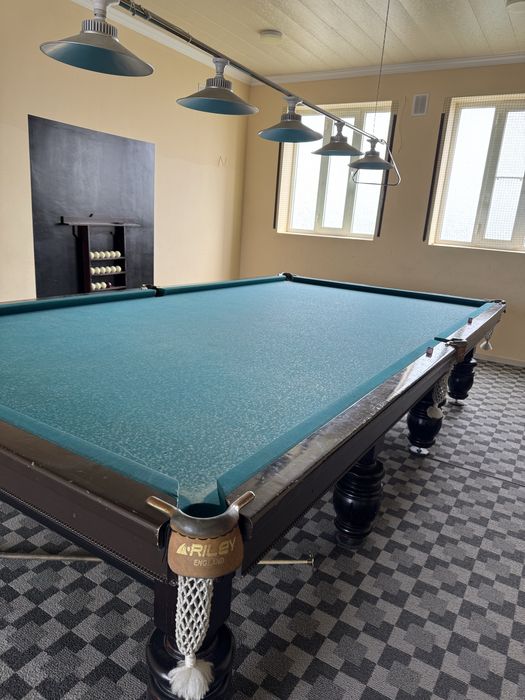 Billiard stol sotiladi