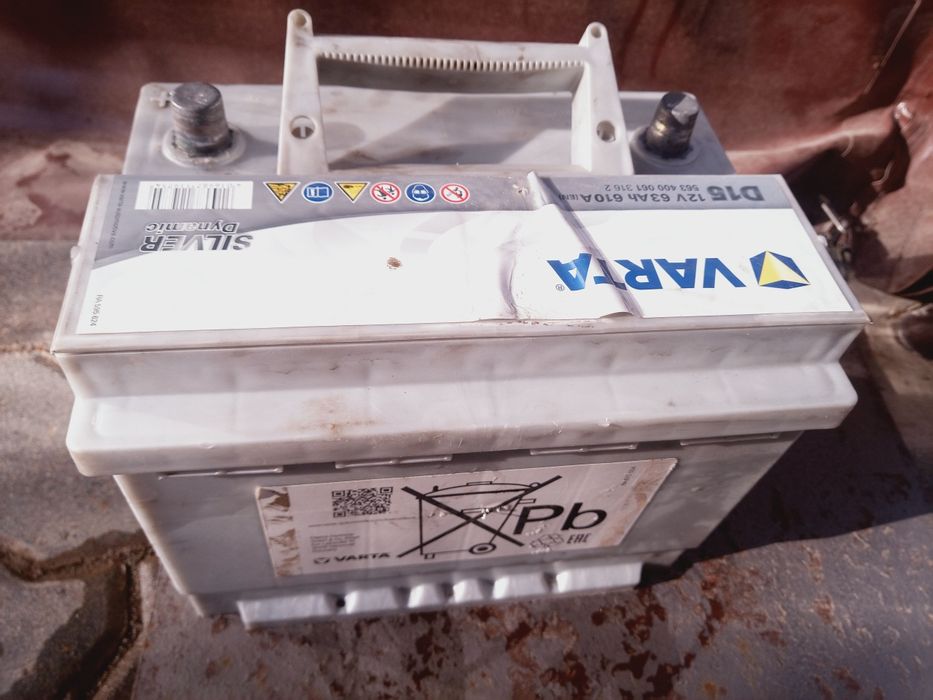 Продавам акумулатор VARTA Silver dinamic 12V 63Ah 610A