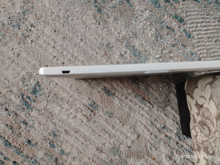 Продам планшет в хорошем состоянии