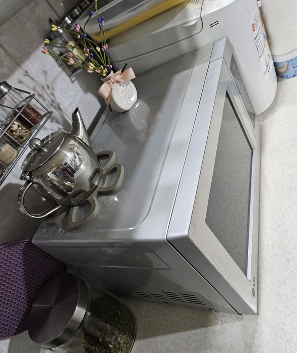 Микроволновка LG бу