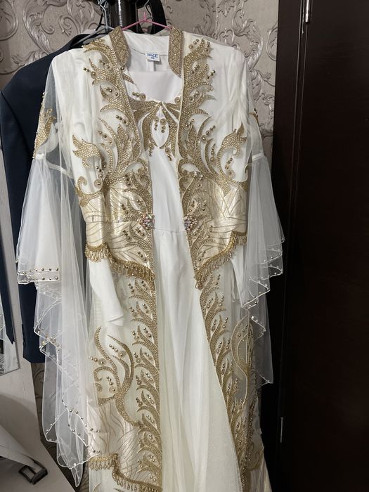 Холати идеал келин либоси бир мартта кийилган тошли узун койне лозимли