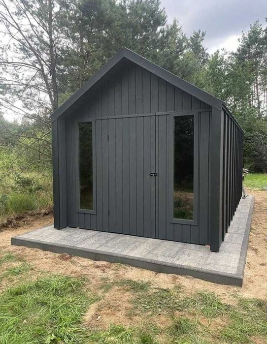 Vând foișoare și magazii