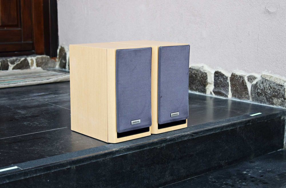 Boxe Onkyo D-N7BX, boxe de raft