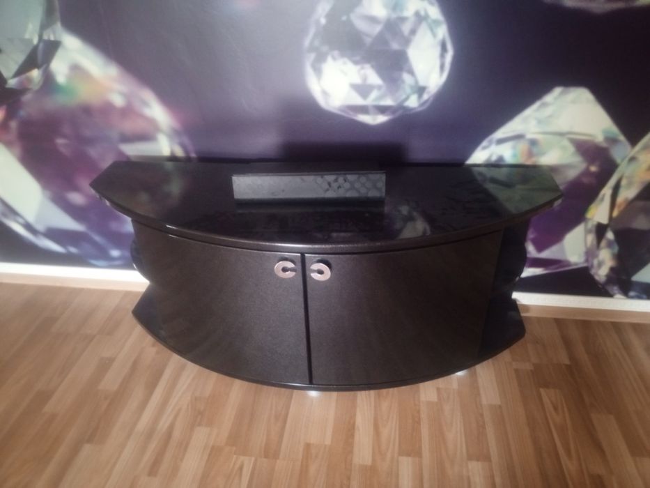 Продам подставку по ТВ