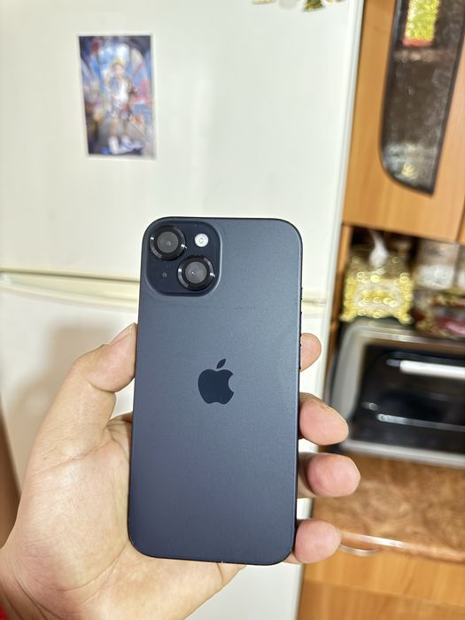 Айфон 15 черный памяти 128