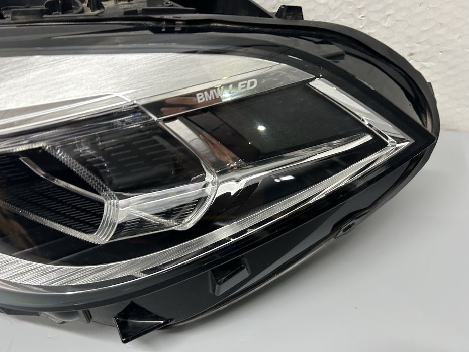 Far faruri bmw F40 seria 1 full led adaptive 2020-2024 stanga